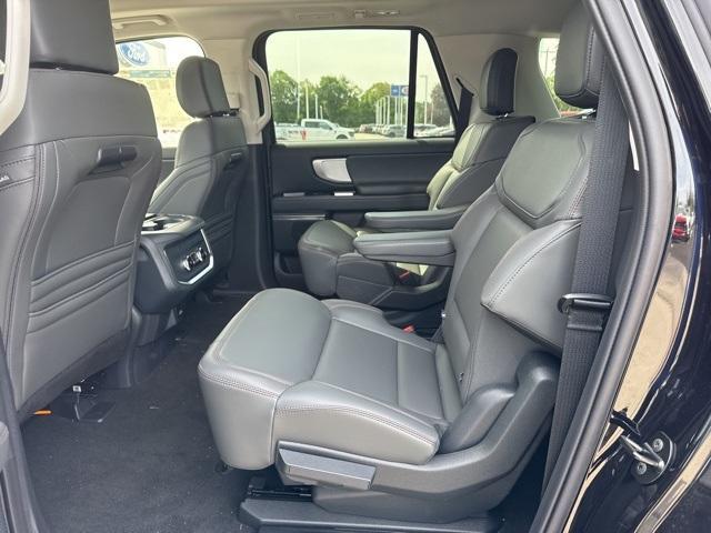 new 2025 Ford Expedition Max car, priced at $74,655