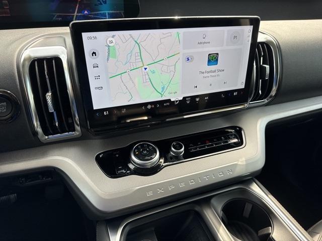 new 2025 Ford Expedition Max car, priced at $74,655