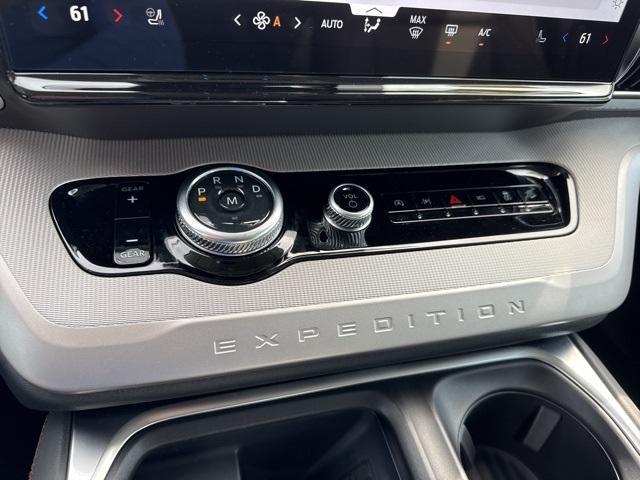 new 2025 Ford Expedition Max car, priced at $74,655