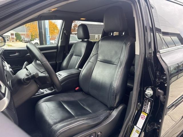 used 2014 Toyota Highlander car, priced at $16,187