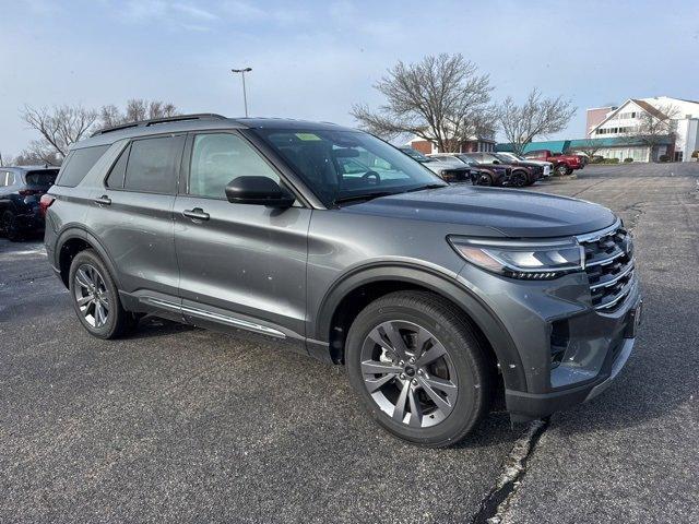 new 2025 Ford Explorer car, priced at $46,095