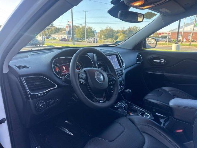 used 2023 Jeep Cherokee car, priced at $25,387