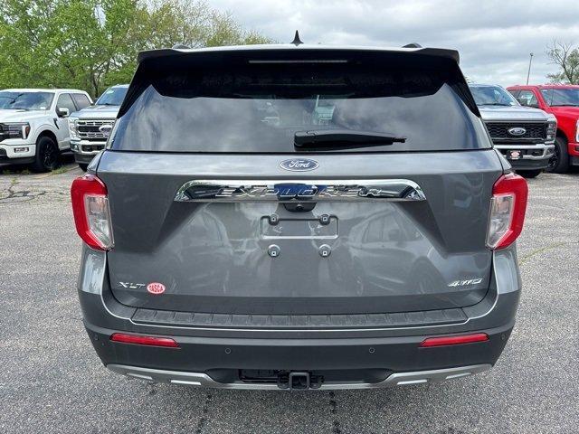 new 2024 Ford Explorer car, priced at $51,815