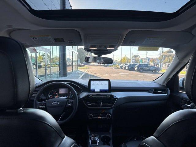 used 2022 Ford Escape car, priced at $25,487