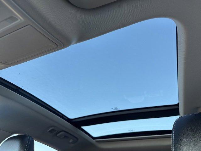 used 2022 Ford Escape car, priced at $25,487