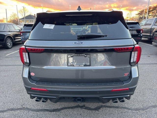 new 2025 Ford Explorer car, priced at $58,595