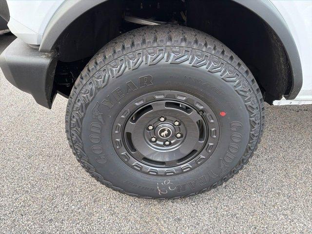 new 2025 Ford Bronco car, priced at $52,039