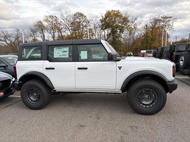 new 2025 Ford Bronco car, priced at $52,039