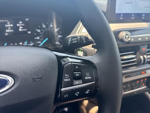 used 2022 Ford Escape car, priced at $25,998