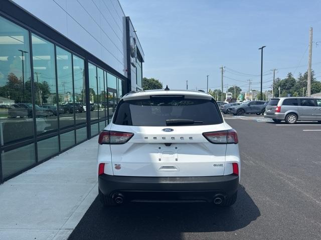 used 2022 Ford Escape car, priced at $25,998