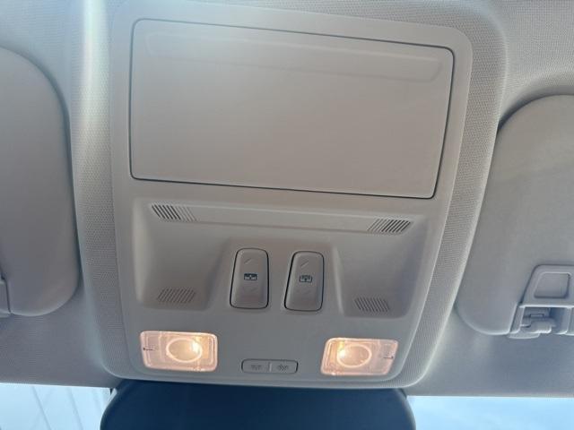 used 2022 Ford Escape car, priced at $25,998