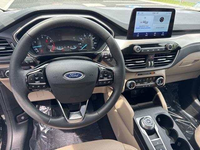 used 2022 Ford Escape car, priced at $25,988