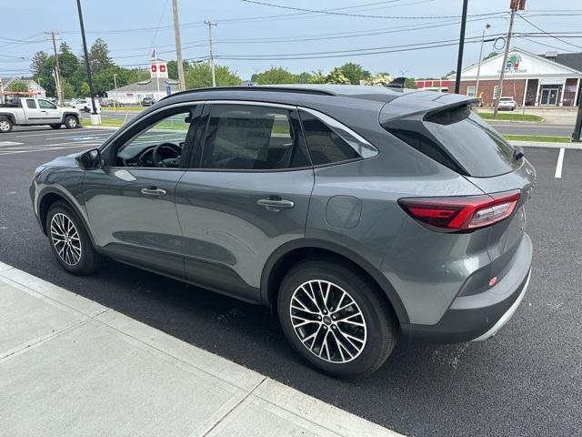 new 2024 Ford Escape car, priced at $32,000