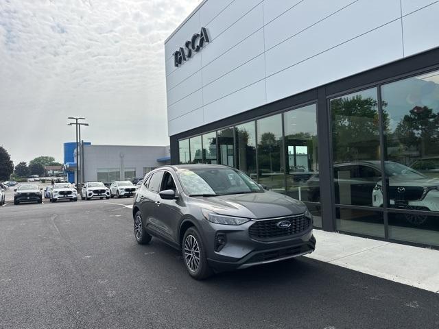 new 2024 Ford Escape car, priced at $32,000