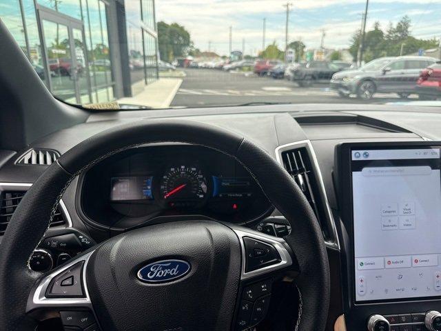 used 2023 Ford Edge car, priced at $36,888