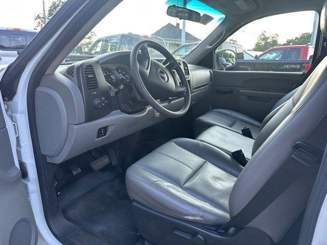 used 2013 GMC Sierra 2500 car, priced at $13,998