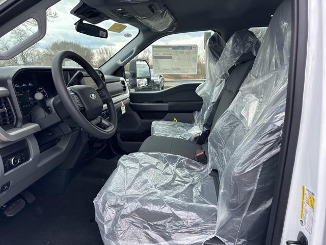 new 2025 Ford F-350 car, priced at $60,764
