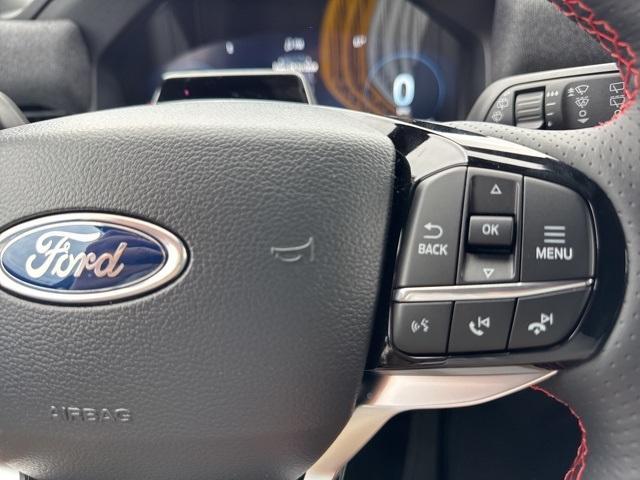 new 2025 Ford Explorer car, priced at $52,019