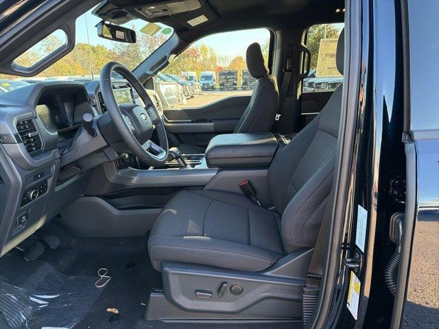 new 2025 Ford F-150 car, priced at $60,164
