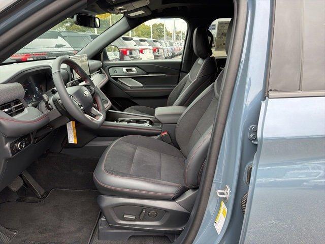new 2025 Ford Explorer car, priced at $61,354