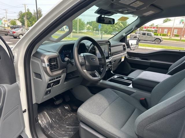new 2024 Ford F-150 car, priced at $49,900