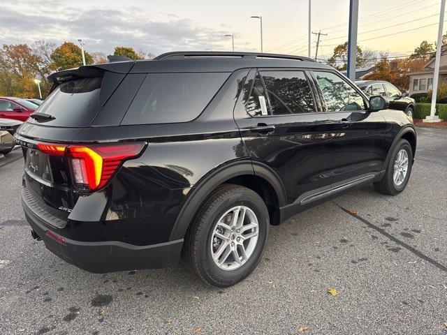 new 2025 Ford Explorer car, priced at $42,350