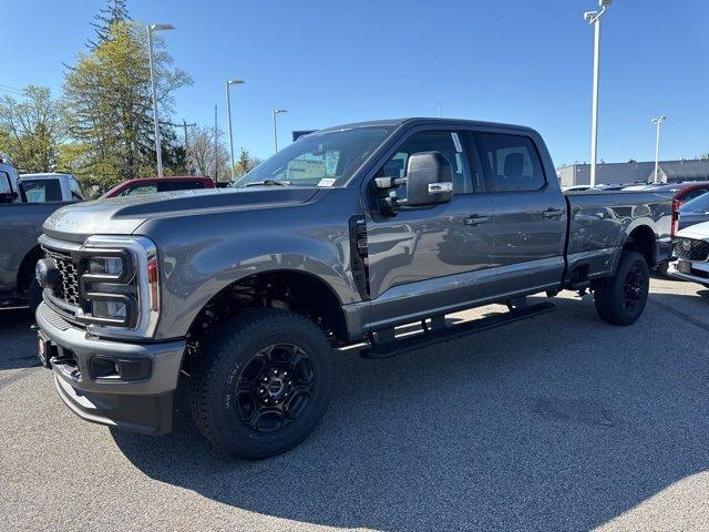 new 2024 Ford F-350 car, priced at $69,575