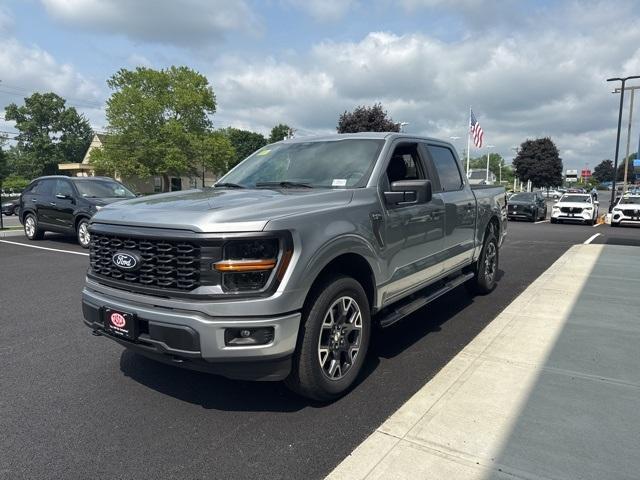 new 2024 Ford F-150 car, priced at $44,000
