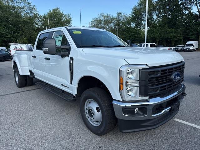 new 2025 Ford F-350 car, priced at $72,340