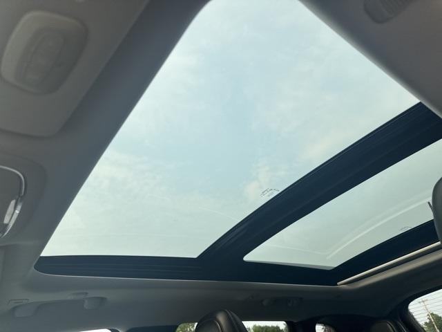 used 2019 Jeep Cherokee car, priced at $14,487