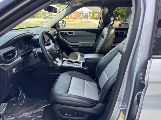 used 2022 Ford Explorer car, priced at $33,998