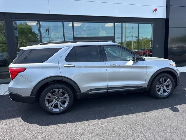 used 2022 Ford Explorer car, priced at $33,998