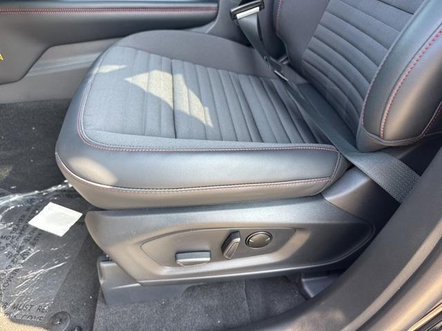 new 2025 Ford Explorer car, priced at $51,524