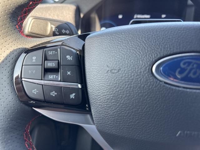 new 2025 Ford Explorer car, priced at $51,524