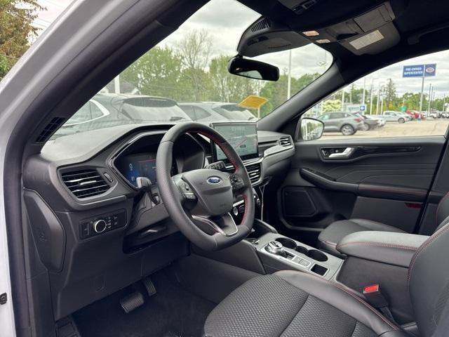 new 2025 Ford Escape car, priced at $32,220