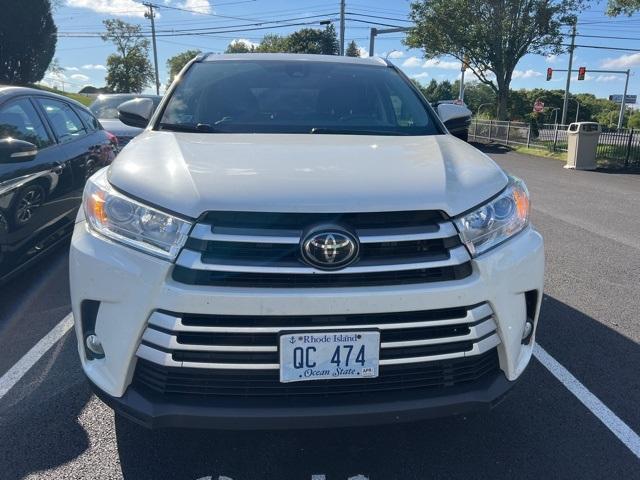 used 2019 Toyota Highlander car, priced at $19,387