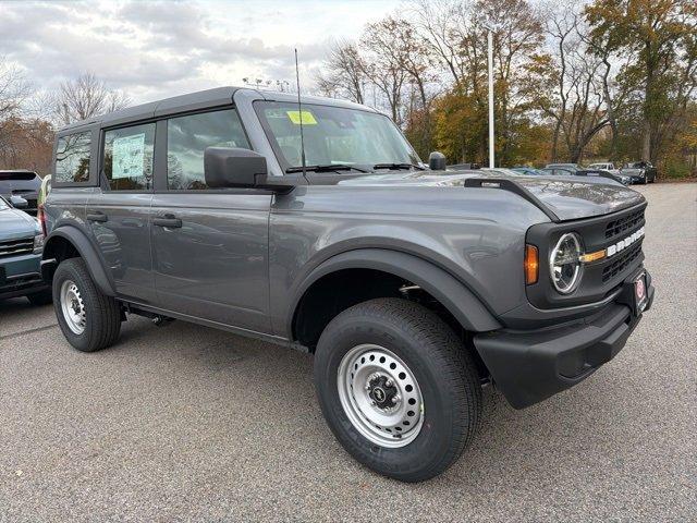 new 2025 Ford Bronco car, priced at $45,074