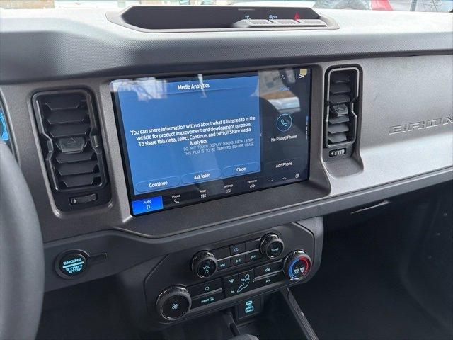 new 2025 Ford Bronco car, priced at $45,074