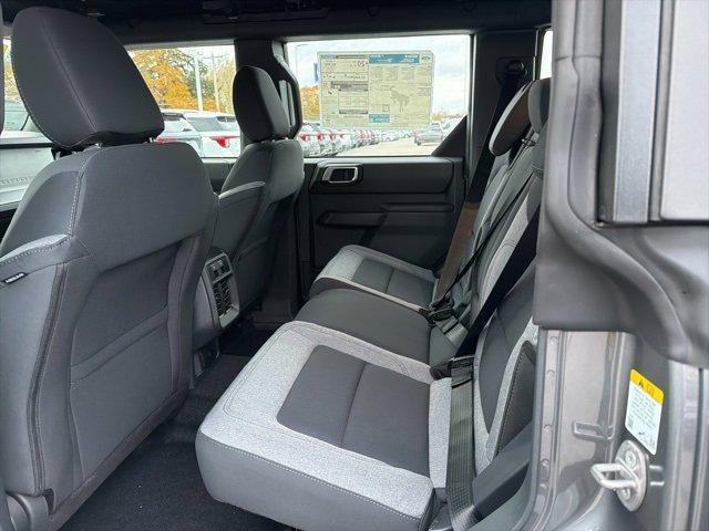 new 2025 Ford Bronco car, priced at $45,074