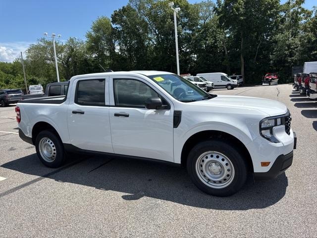 new 2025 Ford Maverick car, priced at $29,940