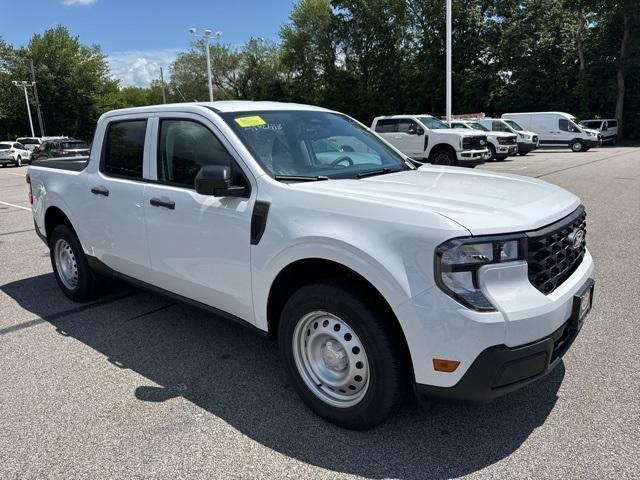new 2025 Ford Maverick car, priced at $29,940