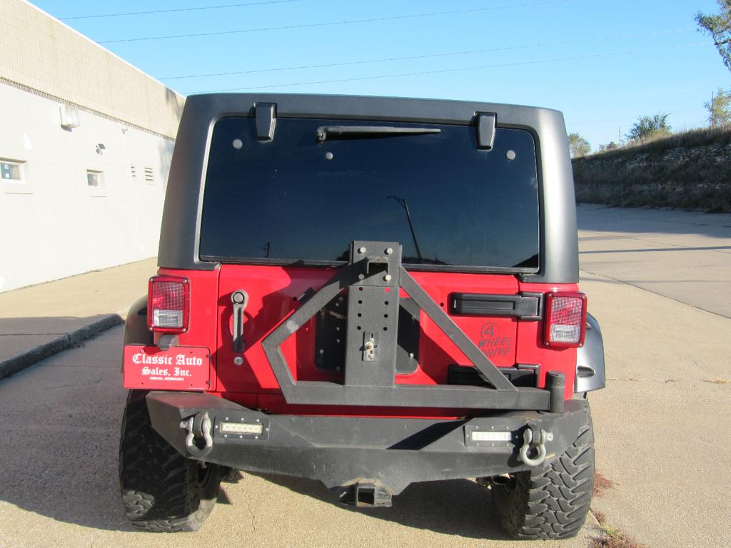 used 2015 Jeep Wrangler Unlimited car, priced at $17,900