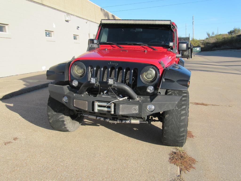 used 2015 Jeep Wrangler Unlimited car, priced at $17,900