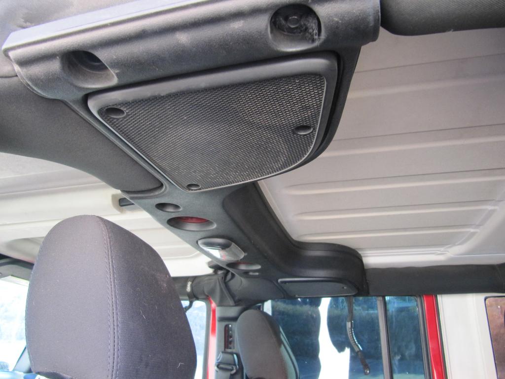 used 2015 Jeep Wrangler Unlimited car, priced at $17,900