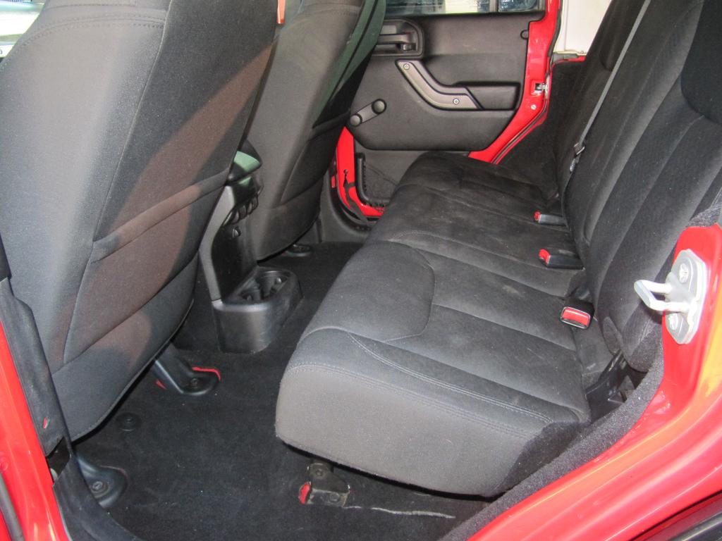 used 2015 Jeep Wrangler Unlimited car, priced at $17,900