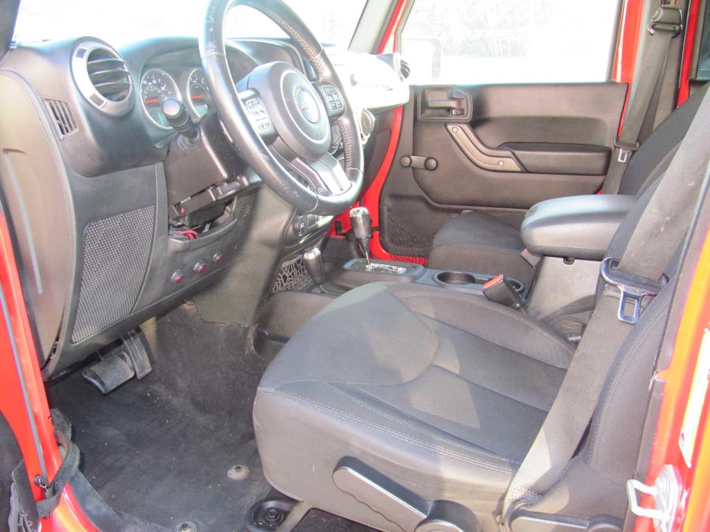 used 2015 Jeep Wrangler Unlimited car, priced at $17,900