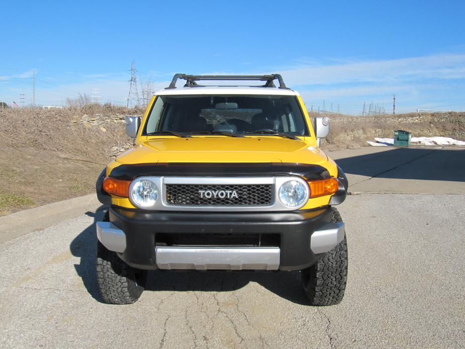 used 2007 Toyota FJ Cruiser car, priced at $22,900