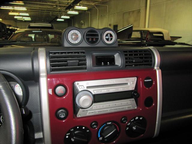 used 2010 Toyota FJ Cruiser car, priced at $28,900