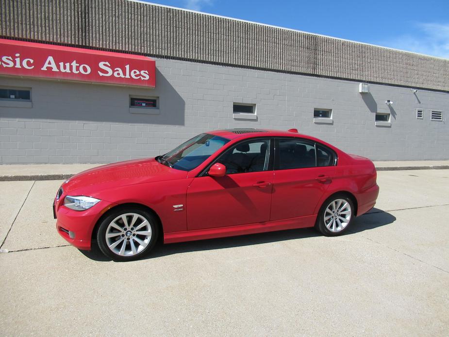 used 2010 BMW 328 car, priced at $14,900