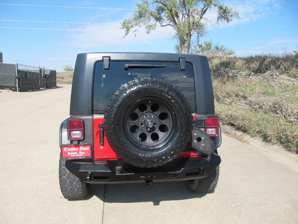 used 2011 Jeep Wrangler Unlimited car, priced at $17,900